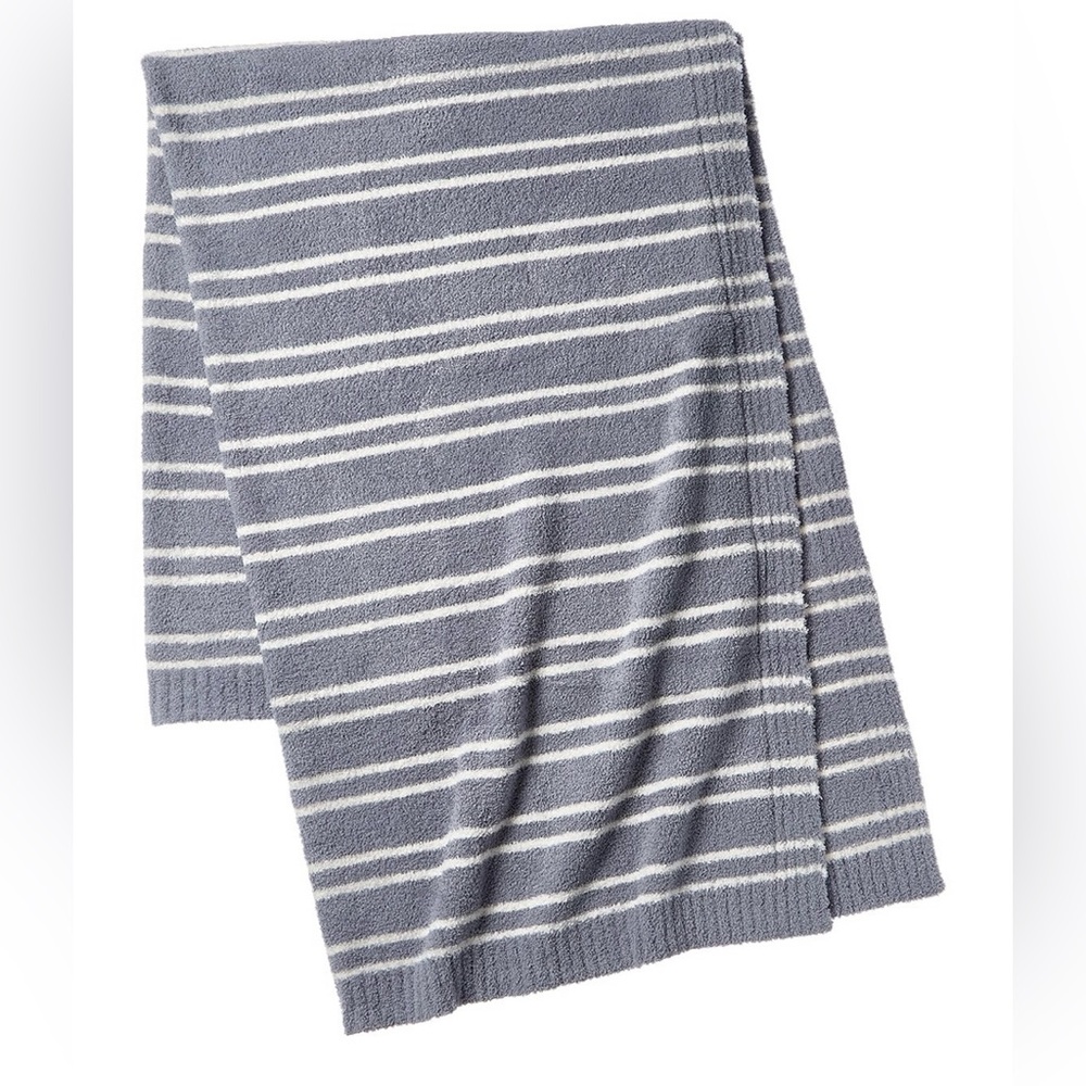 NWT Barefoot Dreams CozyChic double striped throw in moonbeam/cream- 45” x 60”